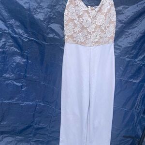 GBG Los Angeles Size Small Elegant Lace Top Jumpsuit